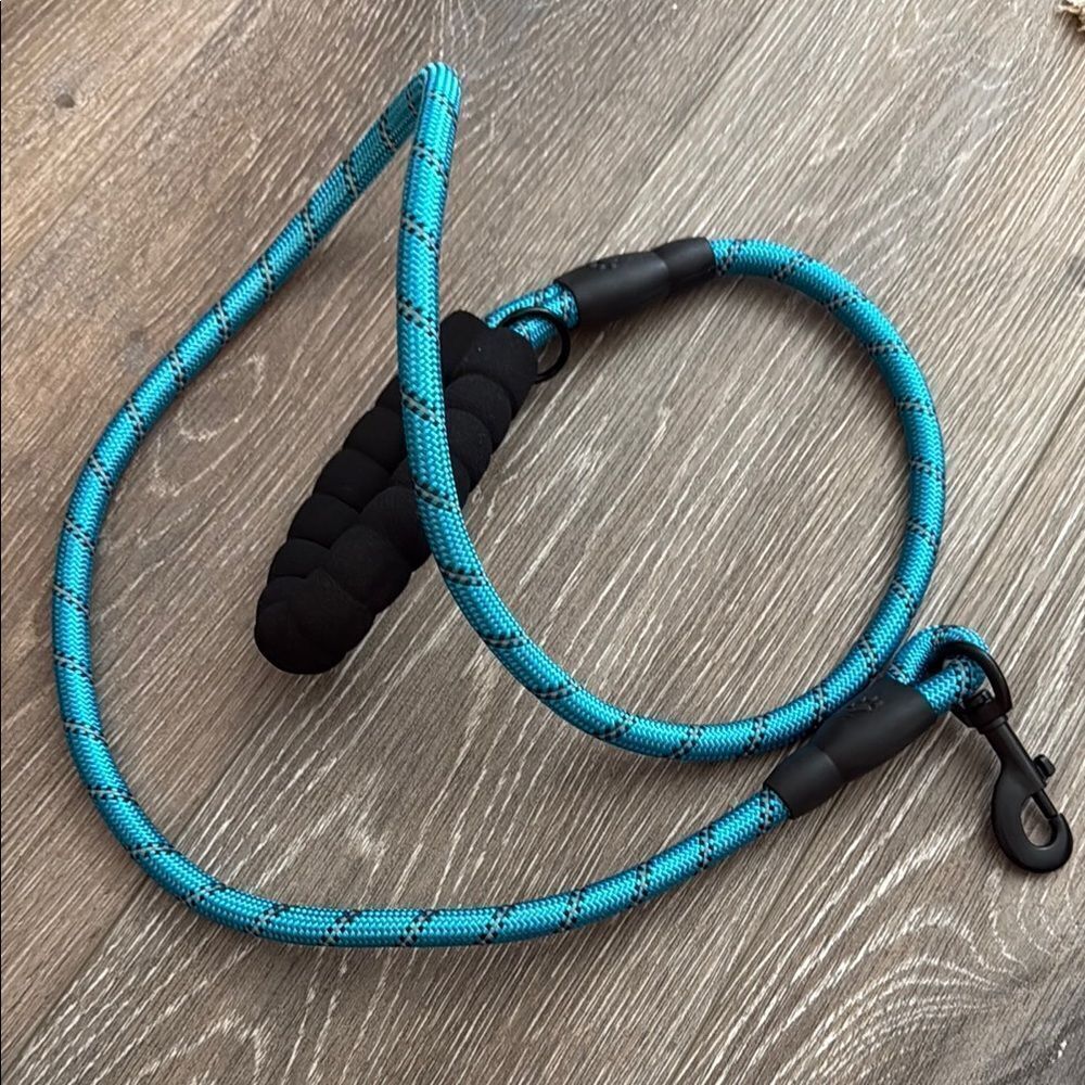 Blue and Black Dog Leash